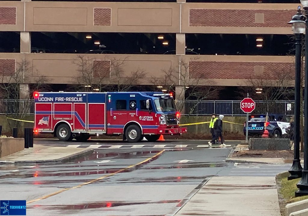 uconn student parking garage